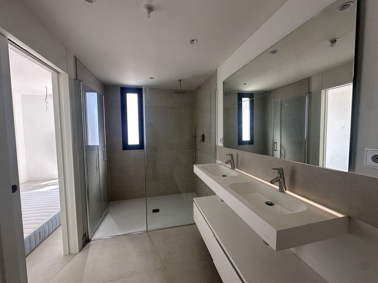 Apartment for Sale in Fuengirola, Malaga 19