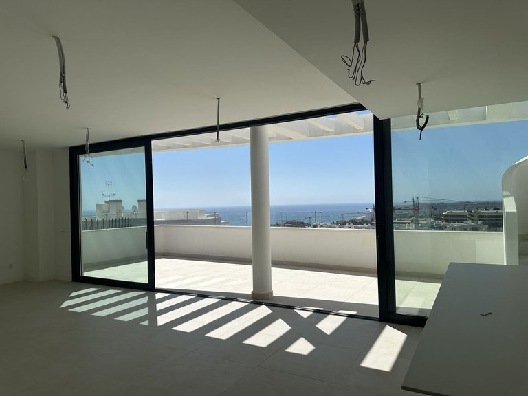Apartment for Sale in Fuengirola, Malaga 27