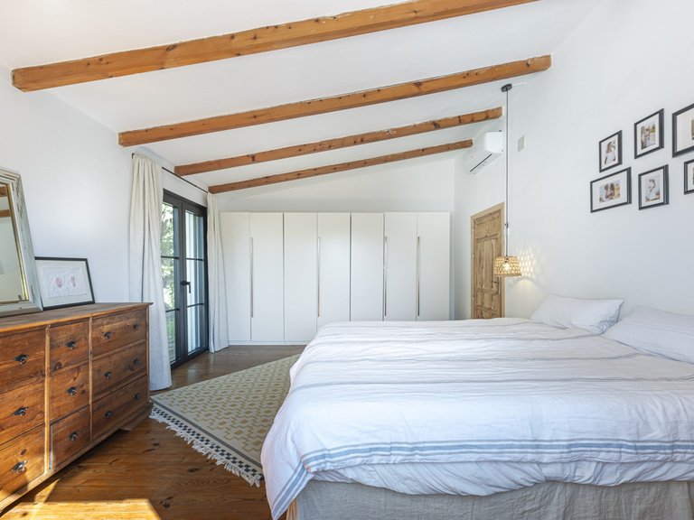 Villa for Sale in Guadalmina Alta, Malaga 32