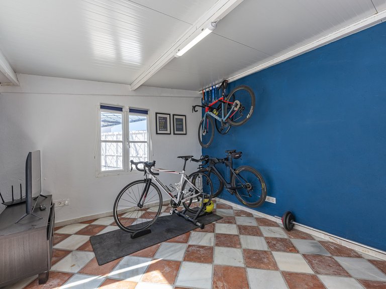 Villa for Sale in Guadalmina Alta, Malaga 44