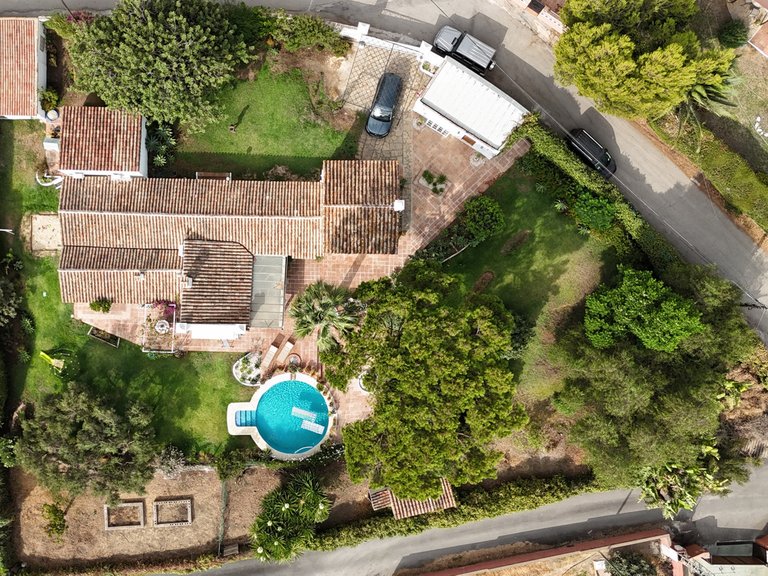 Villa for Sale in Guadalmina Alta, Malaga 48