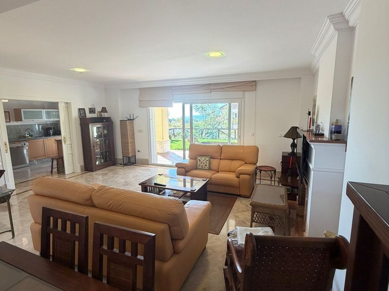 Villa for Sale in Marbella, Malaga 13