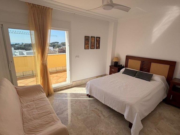 Villa for Sale in Marbella, Malaga 19