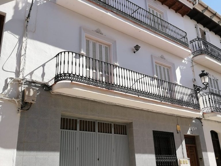 Villa for Sale in Alhaurín El Grande, Malaga 1