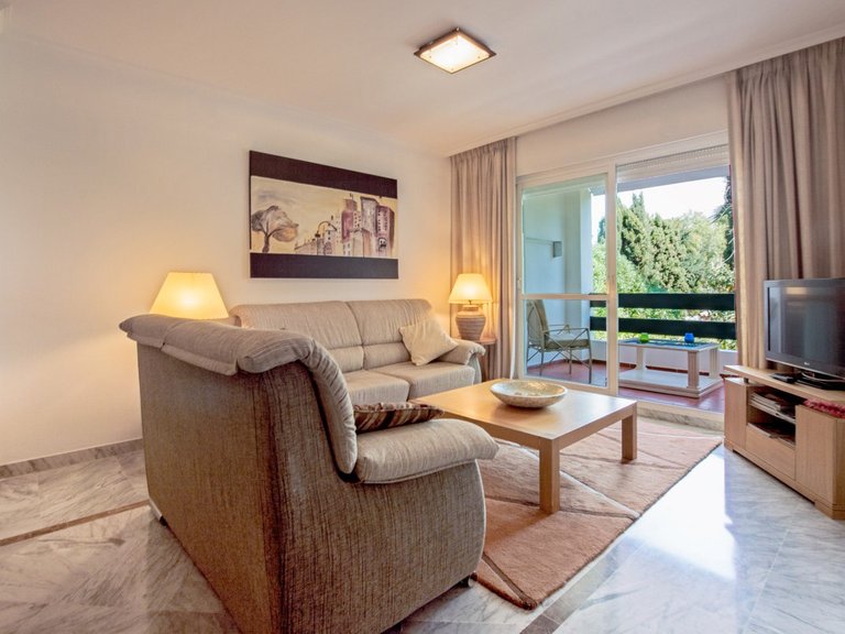 Apartment for Sale in San Pedro De Alcántara, Malaga 8