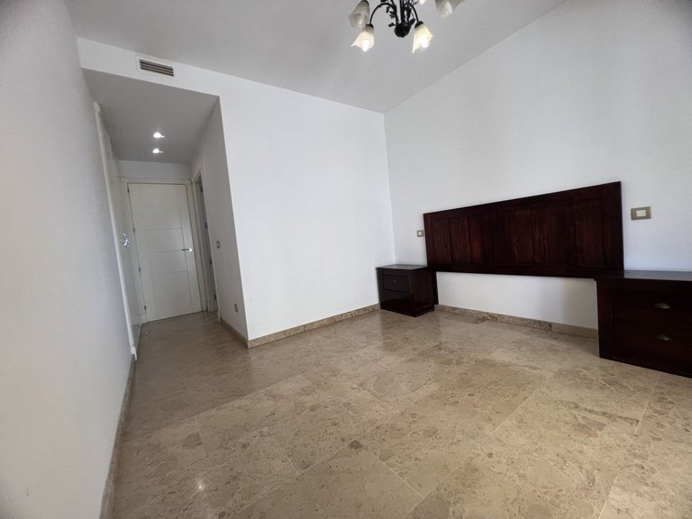 Apartment for Sale in Riviera Del Sol, Malaga 24