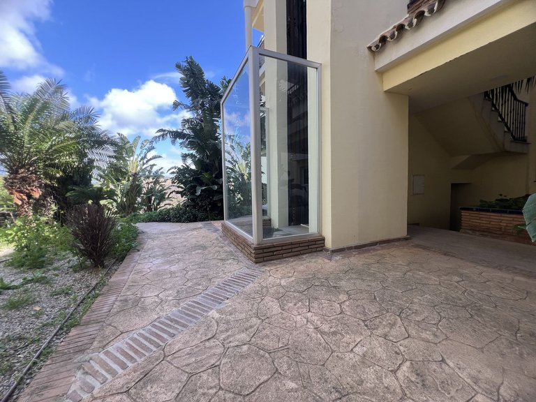 Apartment for Sale in Riviera Del Sol, Malaga 33