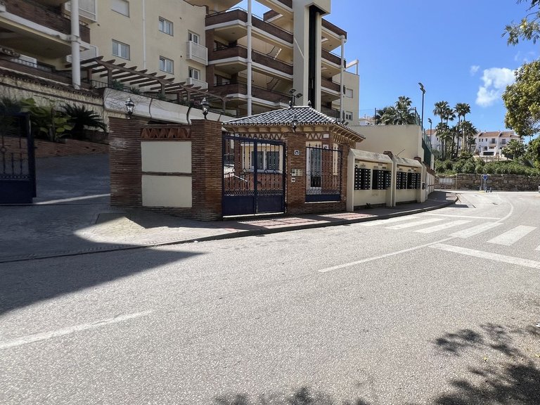 Apartment for Sale in Riviera Del Sol, Malaga 42
