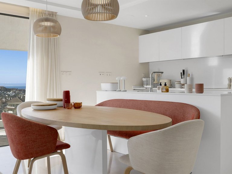 Apartment for Sale in Nueva Andalucía, Malaga 14