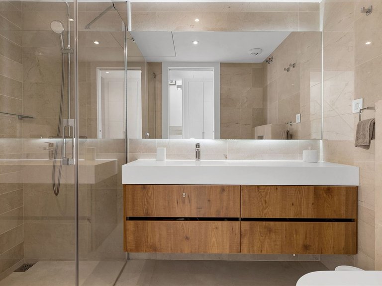 Apartment for Sale in Nueva Andalucía, Malaga 28