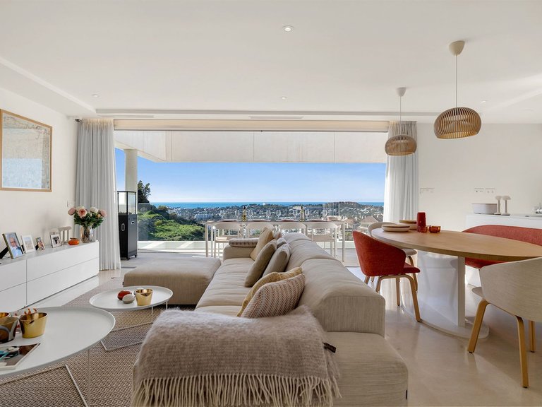 Apartment for Sale in Nueva Andalucía, Malaga 7