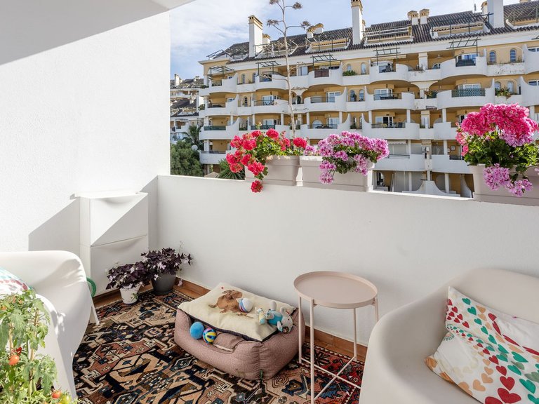 Apartment for Sale in Nueva Andalucía, Malaga 10