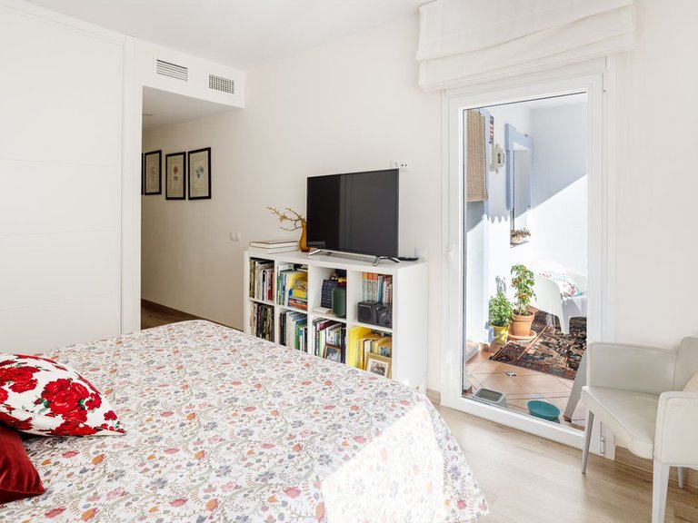 Apartment for Sale in Nueva Andalucía, Malaga 15
