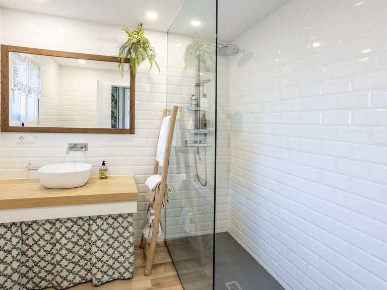 Apartment for Sale in Nueva Andalucía, Malaga 20