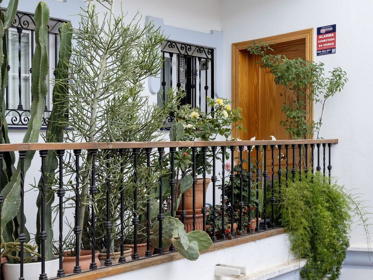 Apartment for Sale in Nueva Andalucía, Malaga 26