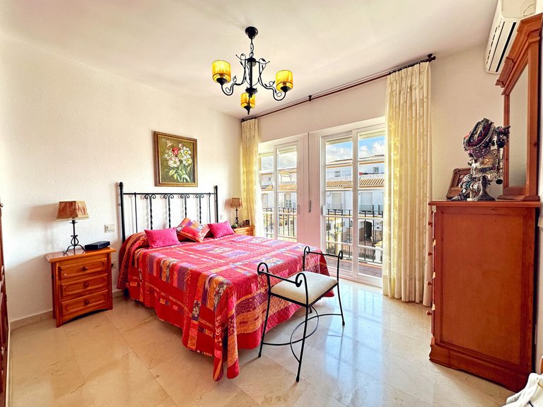 Villa for Sale in Estepona, Malaga 22