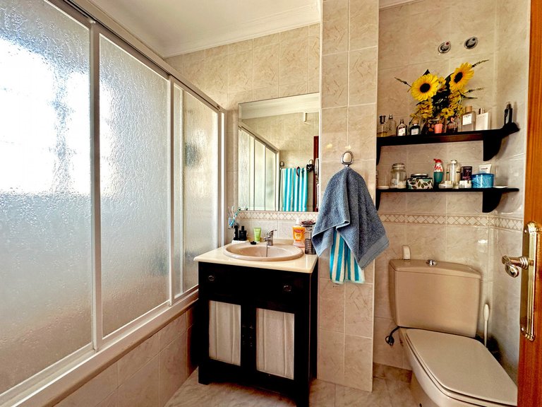 Villa for Sale in Estepona, Malaga 25