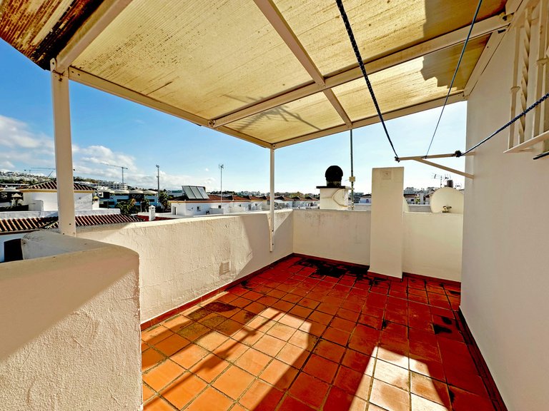 Villa for Sale in Estepona, Malaga 30