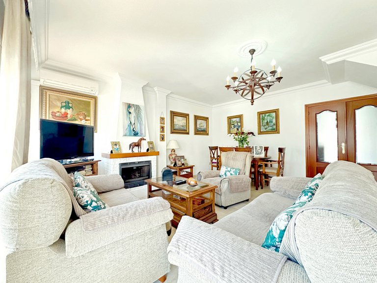 Villa for Sale in Estepona, Malaga 5