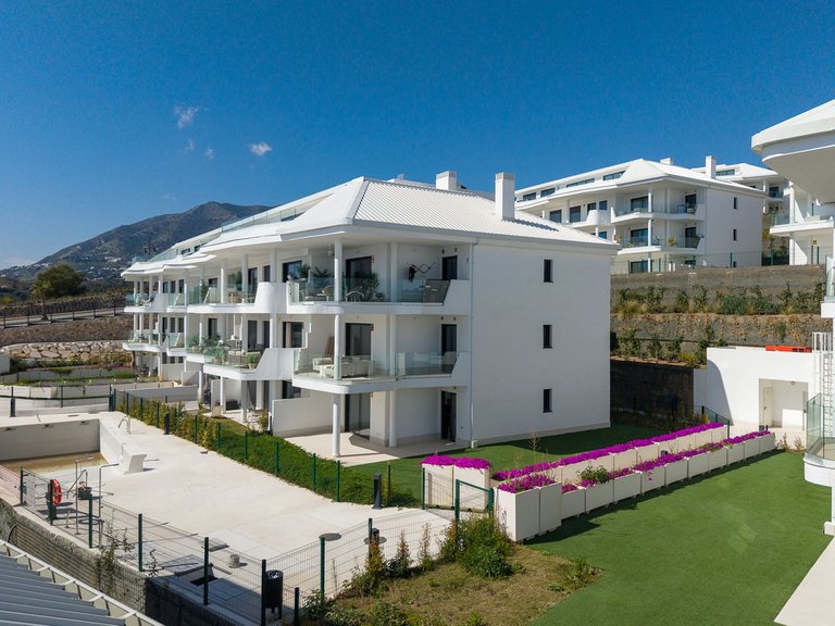 Apartment for Sale in Fuengirola, Malaga 25