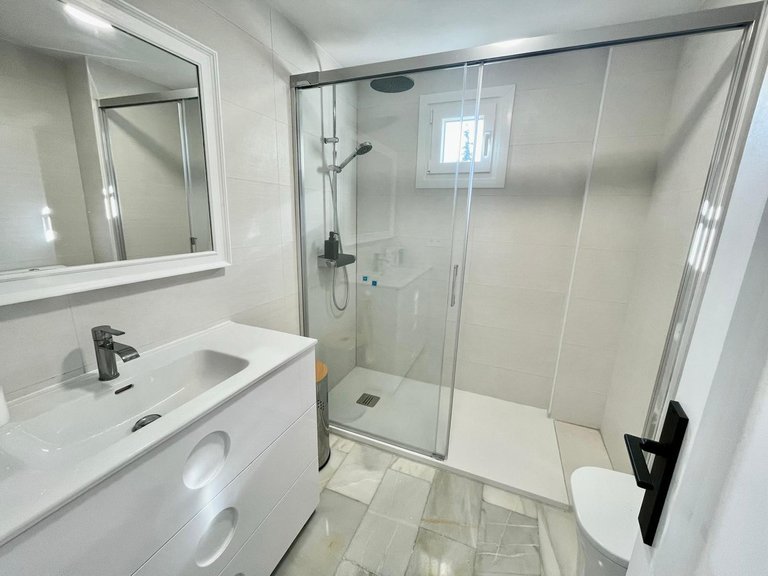Apartment for Sale in Reserva De Marbella, Malaga 17