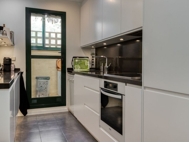 Apartment for Sale in Benalmadena, Malaga 9