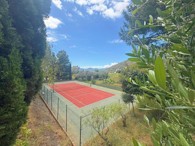 Villa for Sale in Mijas, Malaga 41