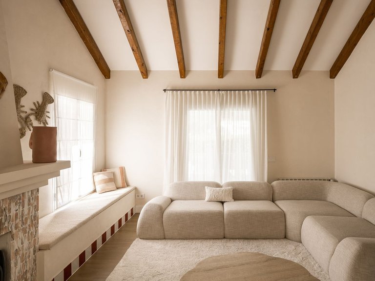 Villa for Sale in El Rosario, Malaga 6