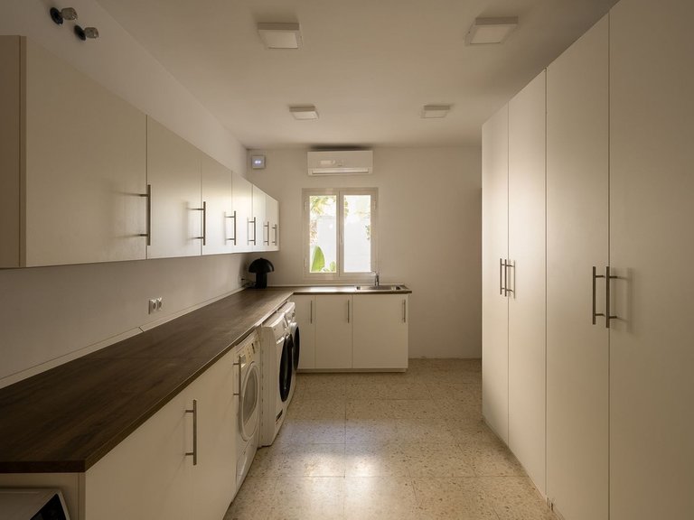 Villa for Sale in El Rosario, Malaga 60