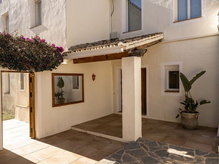 Villa for Sale in El Rosario, Malaga 62