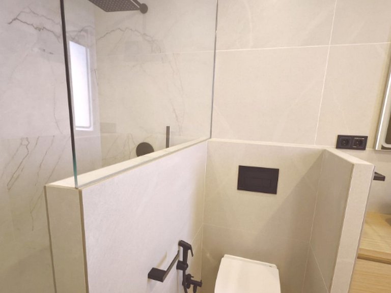 Villa for Sale in El Coto, Malaga 18