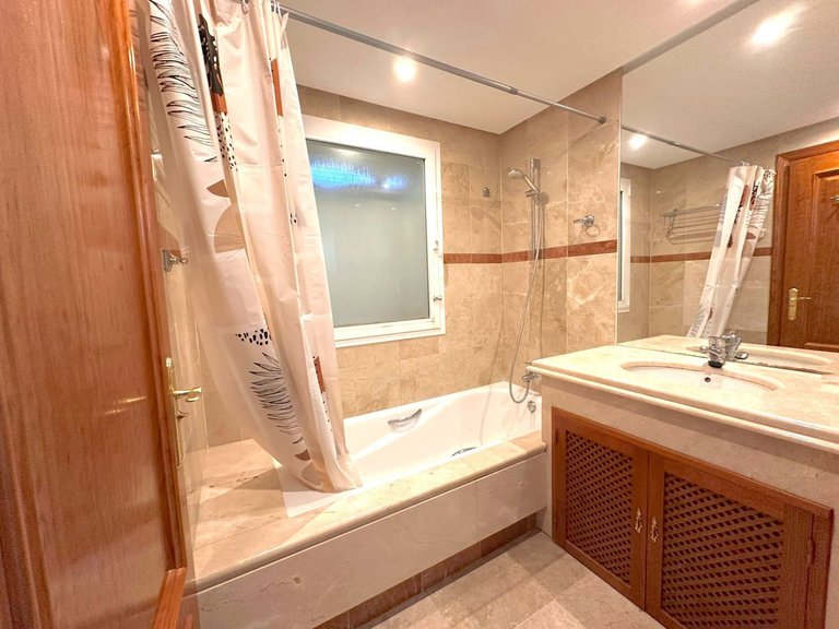 Apartment for Sale in Costalita, Malaga 16