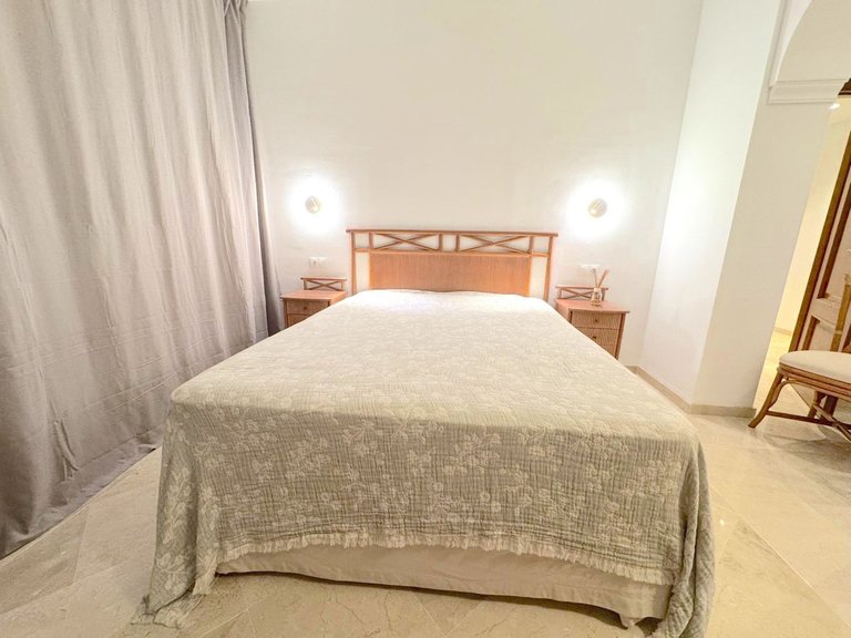 Apartment for Sale in Costalita, Malaga 28