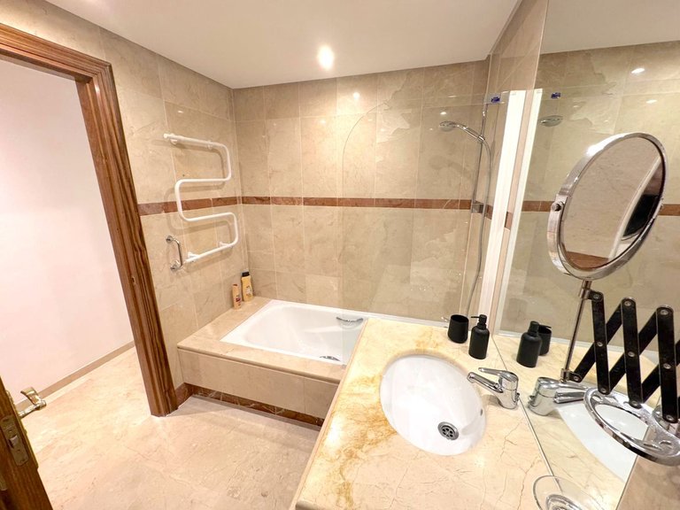 Apartment for Sale in Costalita, Malaga 32