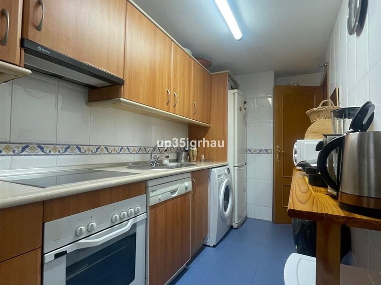 Apartment for Sale in Selwo, Malaga 17