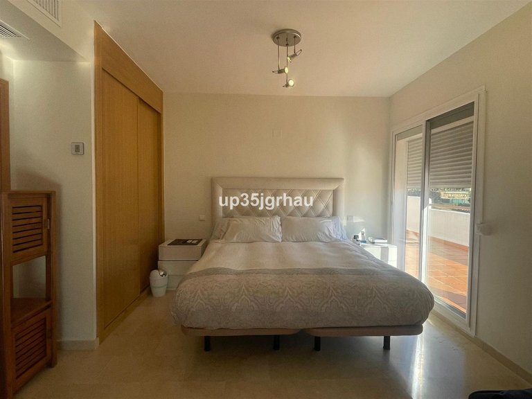 Apartment for Sale in Selwo, Malaga 25