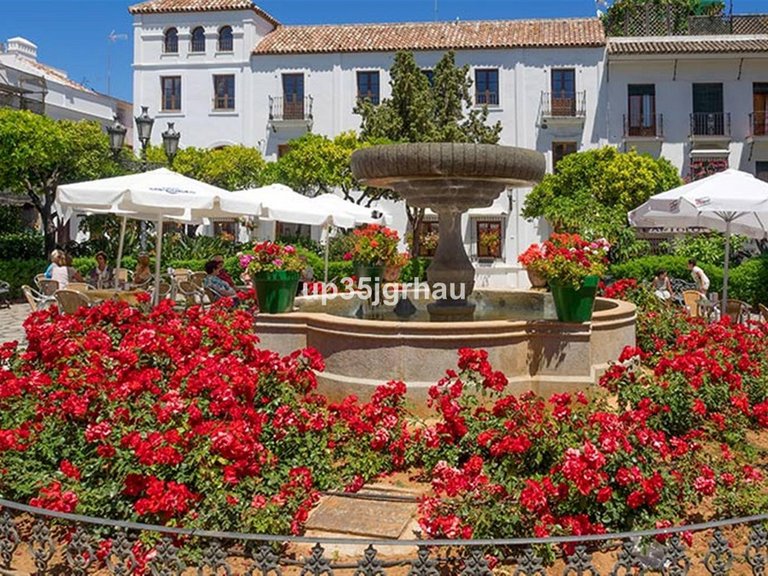 Apartment for Sale in Selwo, Malaga 30