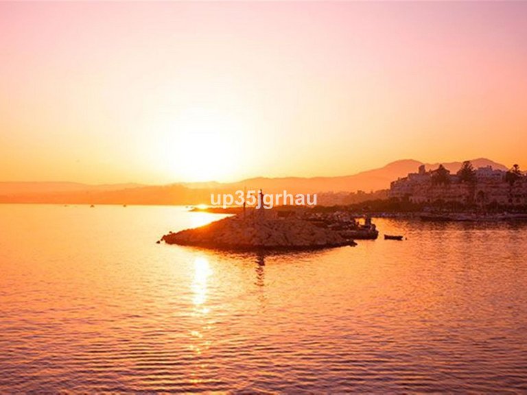 Apartment for Sale in Selwo, Malaga 32