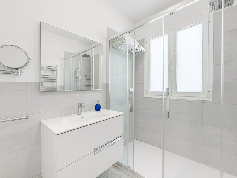 Villa for Sale in Marbella, Malaga 12
