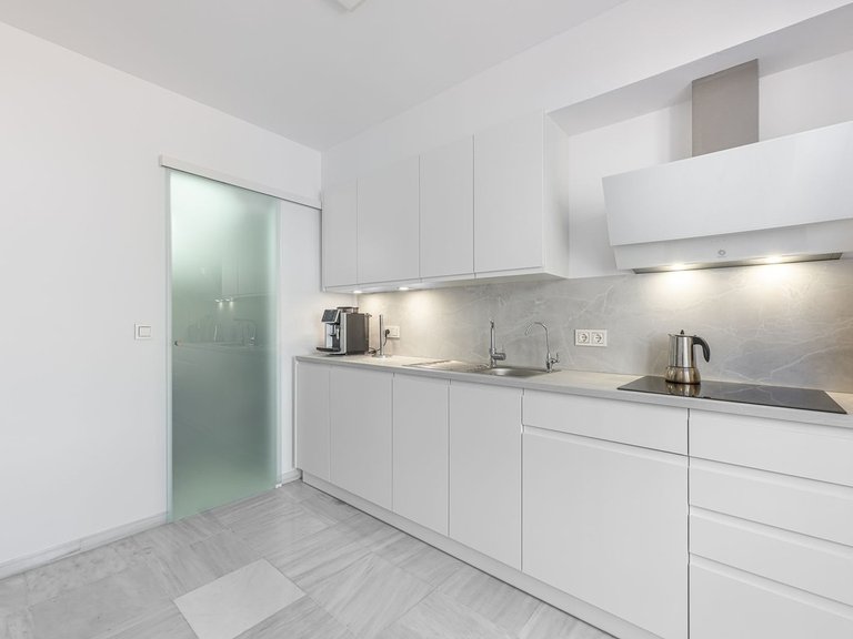 Villa for Sale in Marbella, Malaga 15