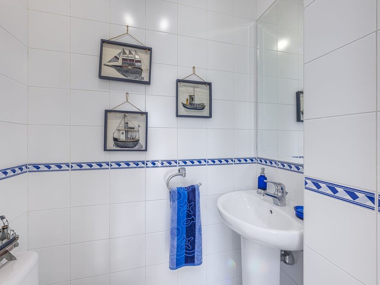 Villa for Sale in Marbella, Malaga 17