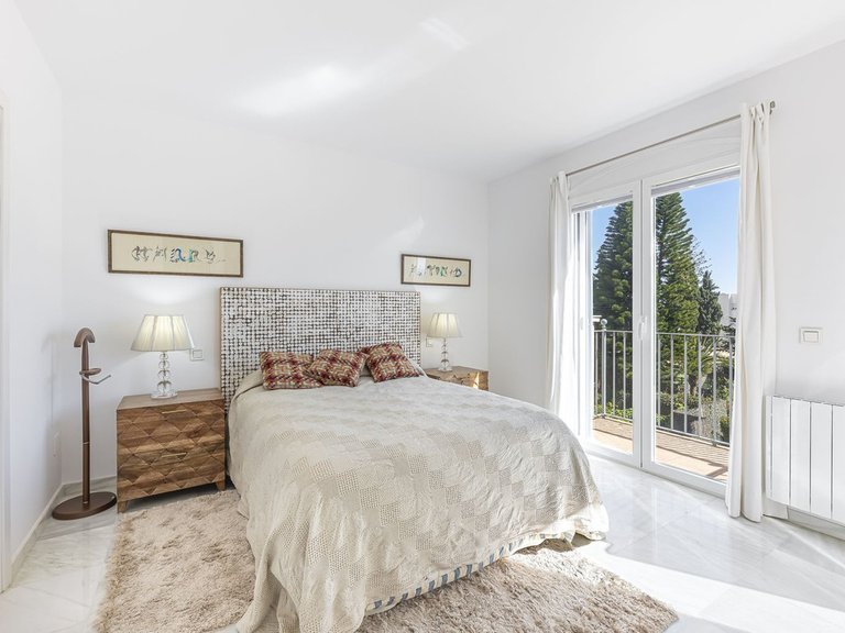 Villa for Sale in Marbella, Malaga 20