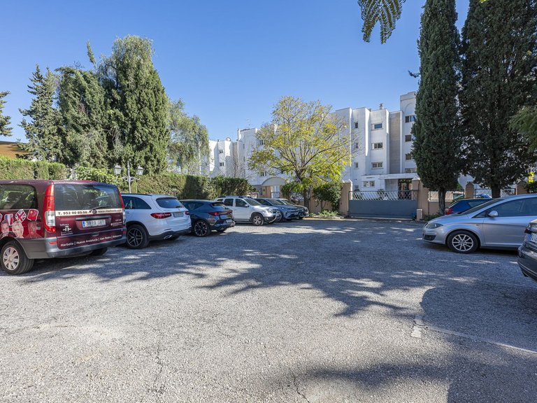 Villa for Sale in Marbella, Malaga 48