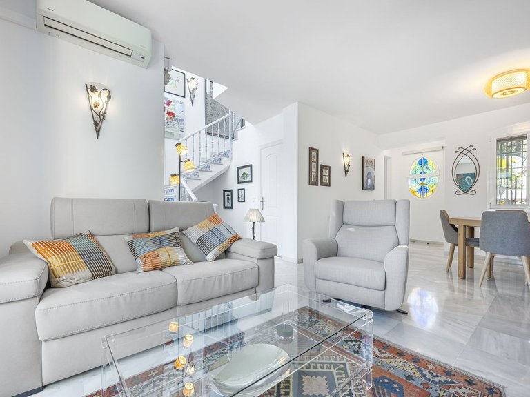 Villa for Sale in Marbella, Malaga 9