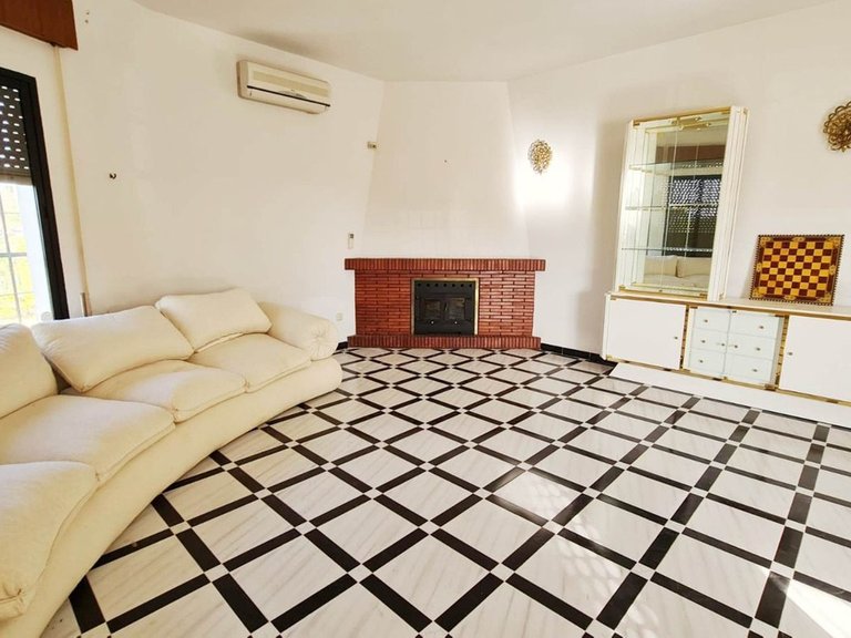 Villa for Sale in Benalmadena, Malaga 13