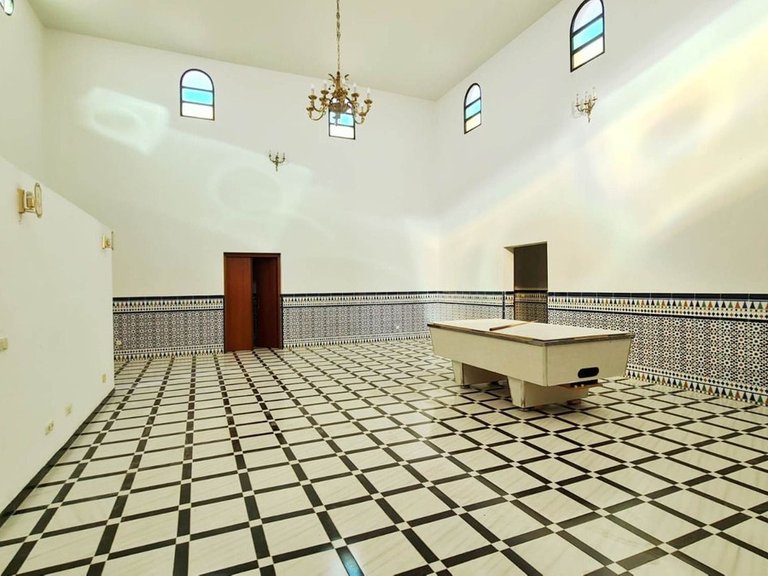 Villa for Sale in Benalmadena, Malaga 25