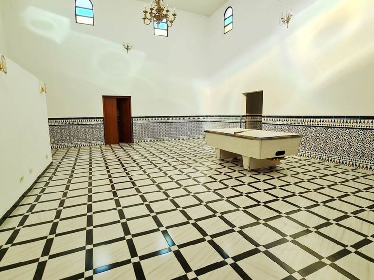 Villa for Sale in Benalmadena, Malaga 26