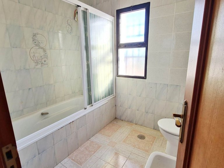 Villa for Sale in Benalmadena, Malaga 33