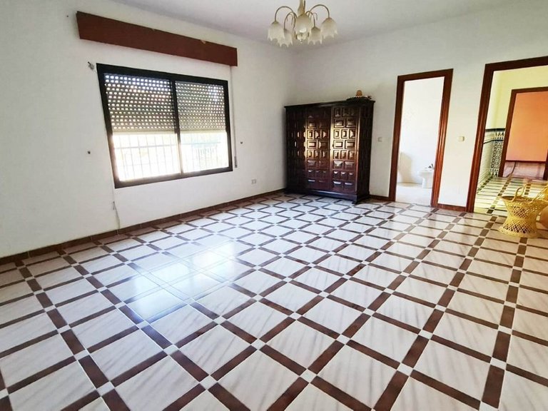 Villa for Sale in Benalmadena, Malaga 47