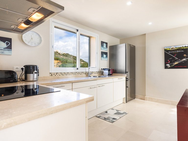 Apartment for Sale in Doña Julia, Malaga 11